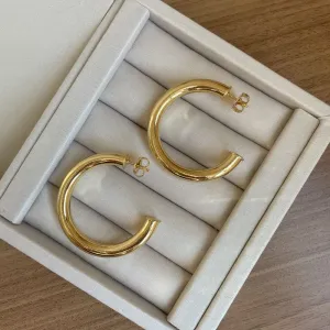 Argola grossa média