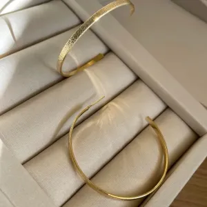 Brinco argola texturizada M