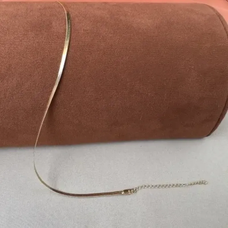 Choker fita rígida 