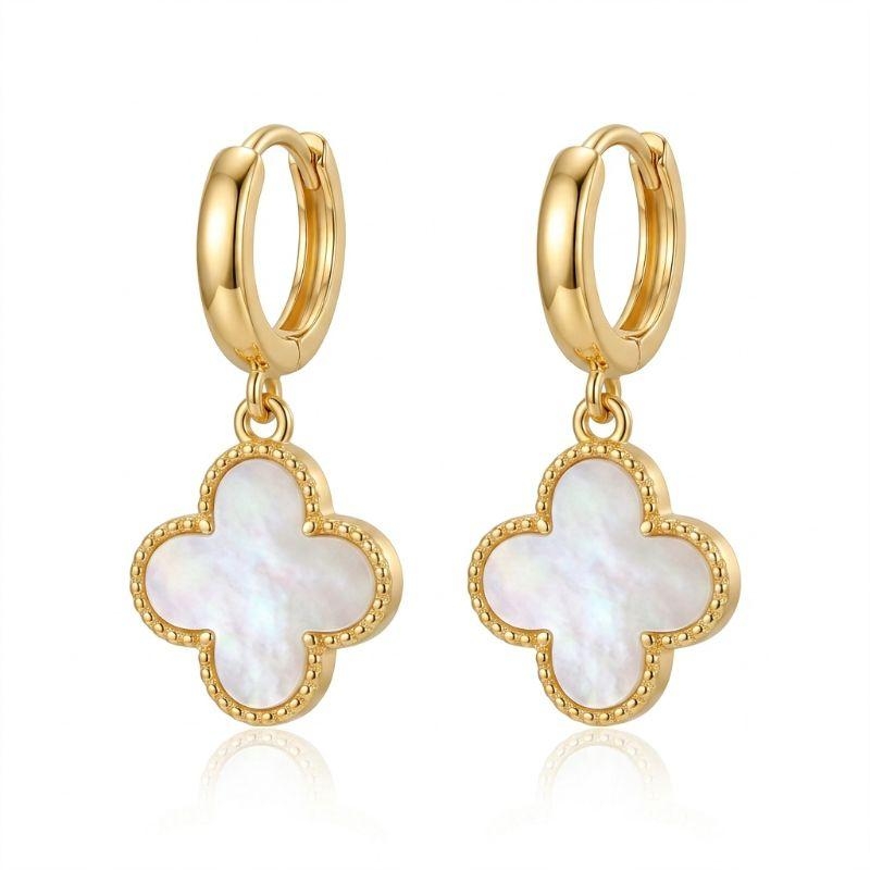 Brinco Argola Click Van Cleef Madrepérola