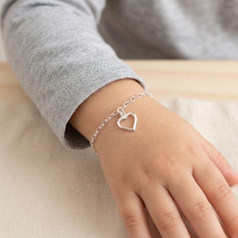Pulseira Infantil Penduricalho Coração