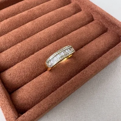 Anel baguete cristal 