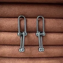Brinco inspiração Tiffany Co Ródio negro 