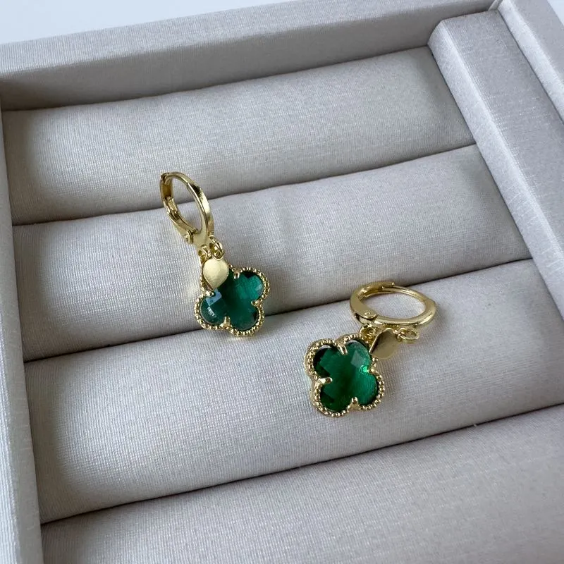 Brinco trevo Van Cleef