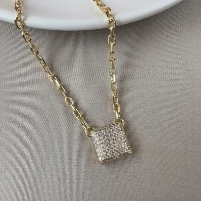 Choker elos cartier quadradinho zircônia 