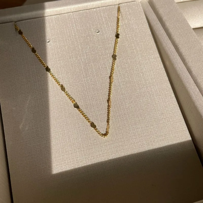 Choker mini elos coração