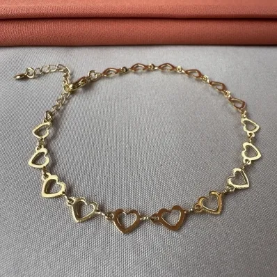 Pulseira corações vazados 