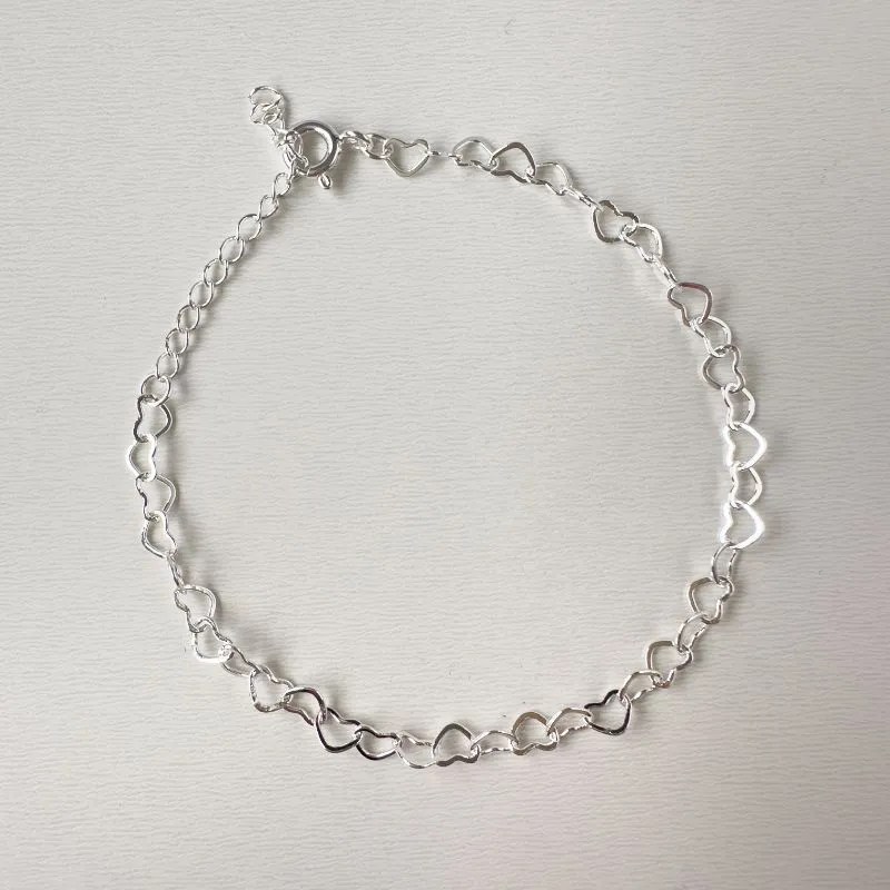 Pulseira elos corações