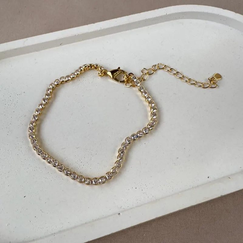 Pulseira mini zircônia embutida
