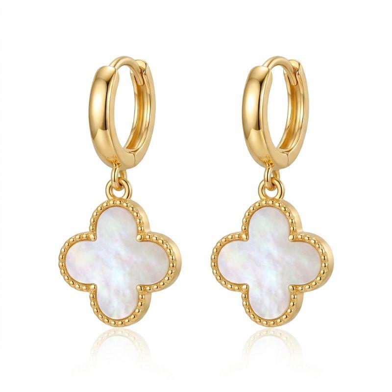 Brinco Argola Click Van Cleef Madrepérola