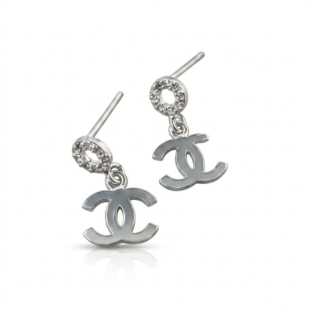 Brinco Chanel